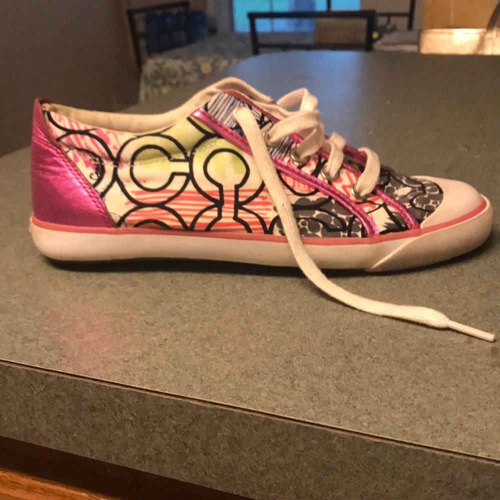 🔹Coach🔹 Shoes - Picture 2 of 6